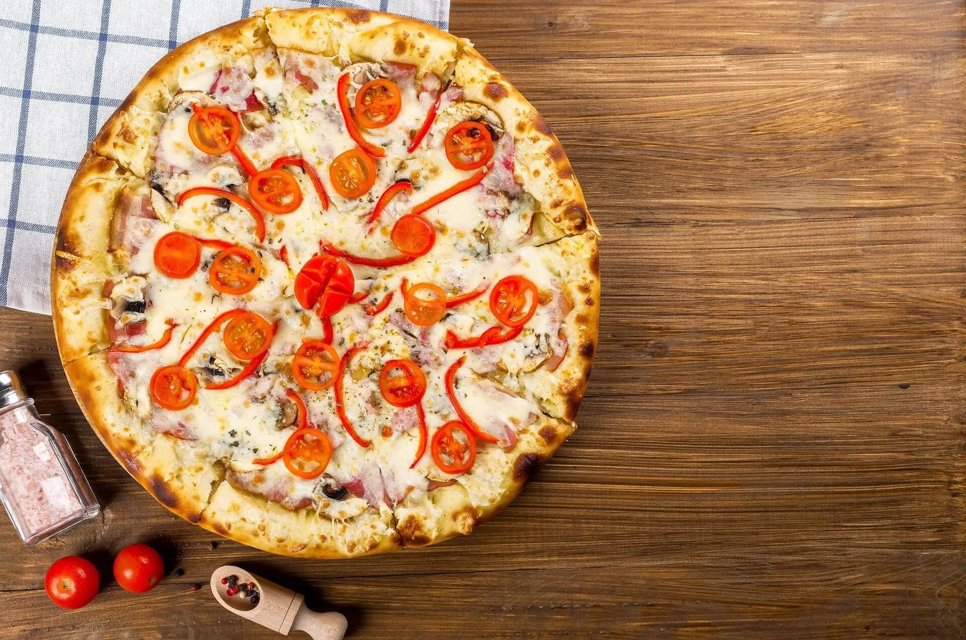 10 Inch Pizza Calories: Understanding the Nutritional Facts